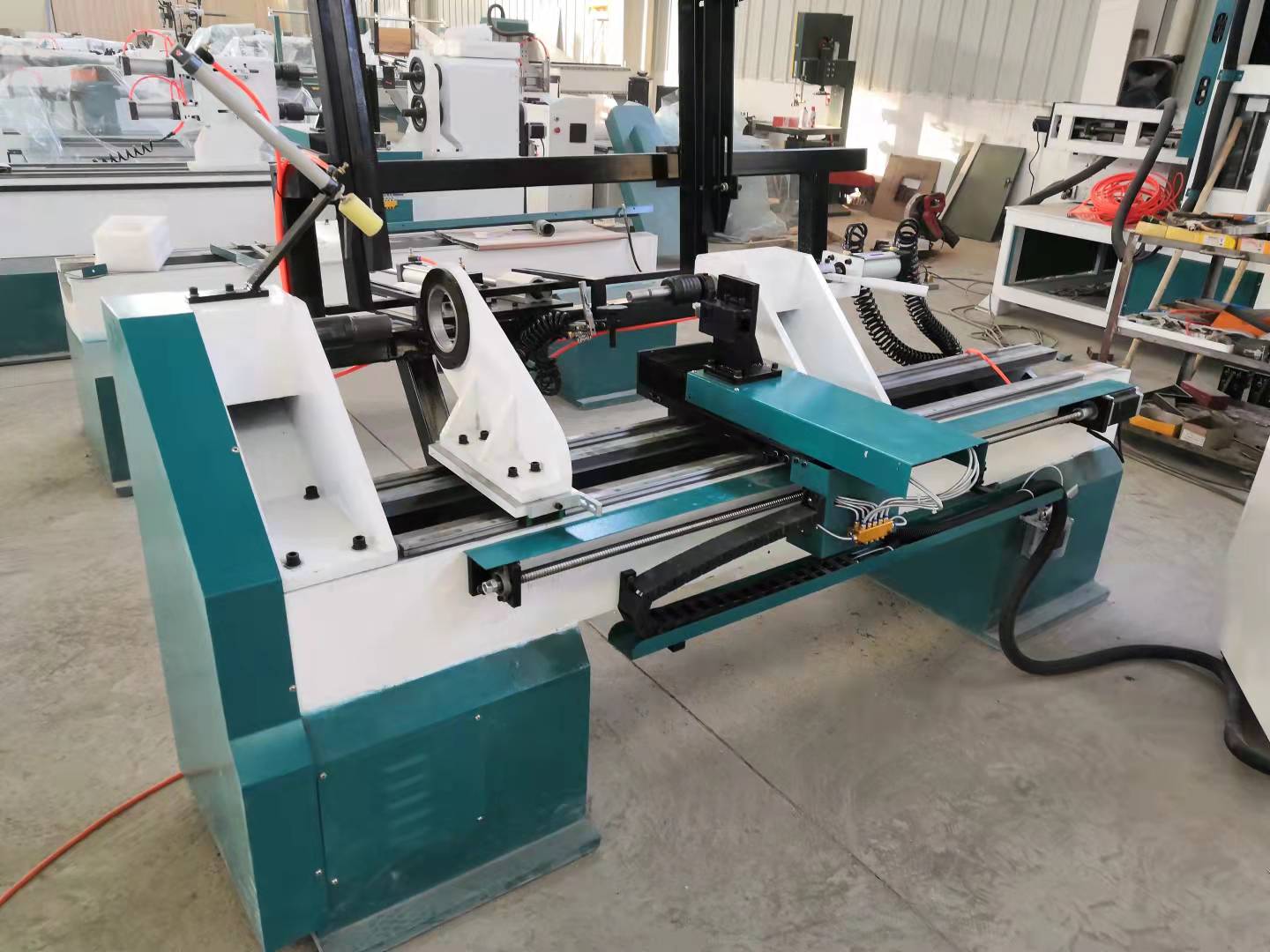 آلة مخرطة الخشب باستخدام الحاس - مراجعة Woodworking Lathe Machine وسعره