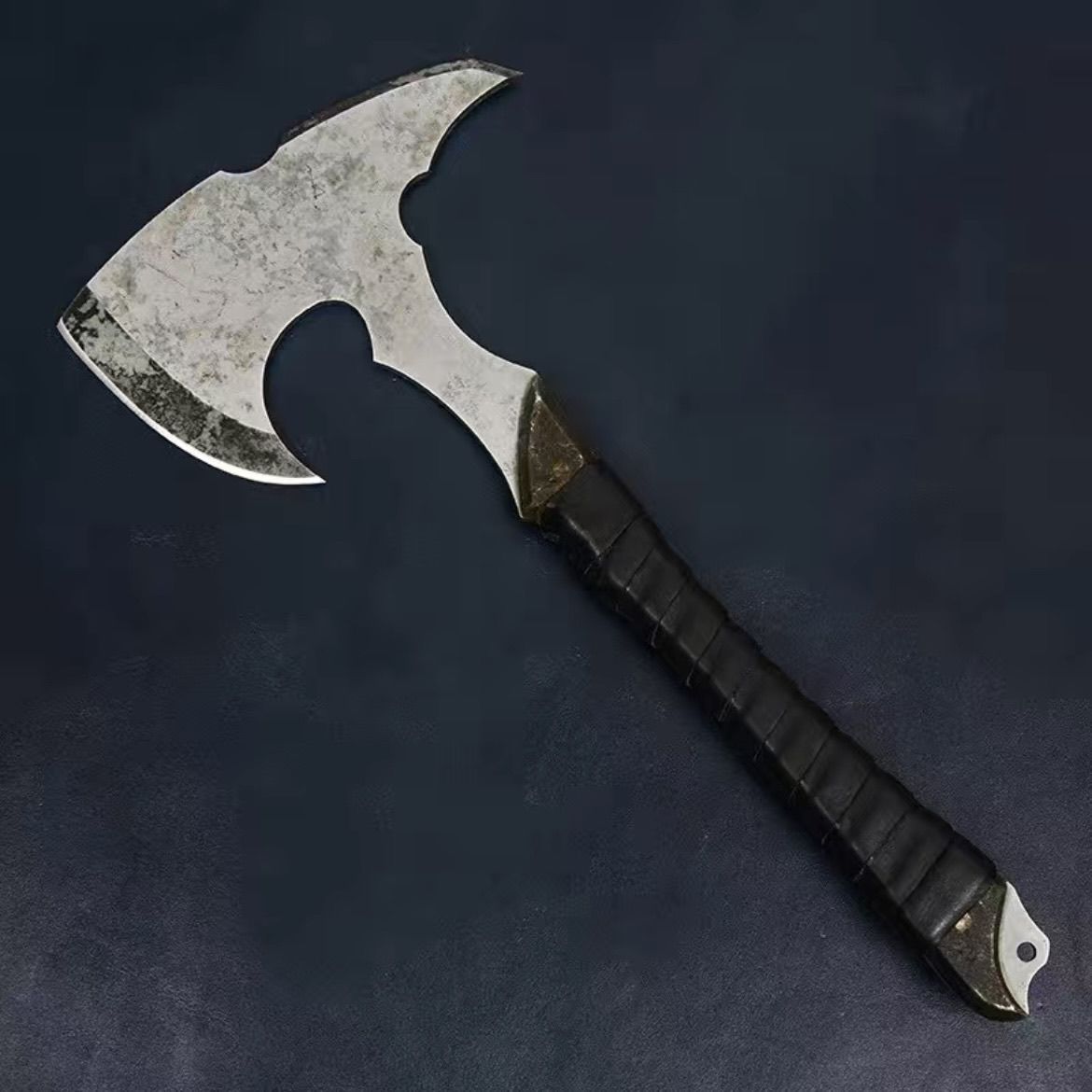 في الهواء الطلق المحمولة تزوير - مراجعة Woodworking Hatchet وسعره